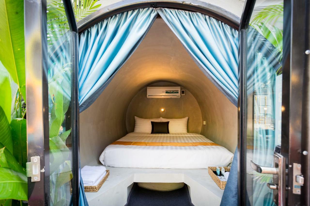 White Rabbit Hostel Siem Reap (Adults Only) ภายนอก รูปภาพ